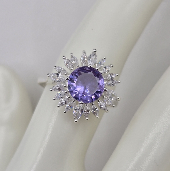 Swarovski Crystal Elements Silver Statement Ring Light Amethyst Purple Size 7 - Picture 7 of 10